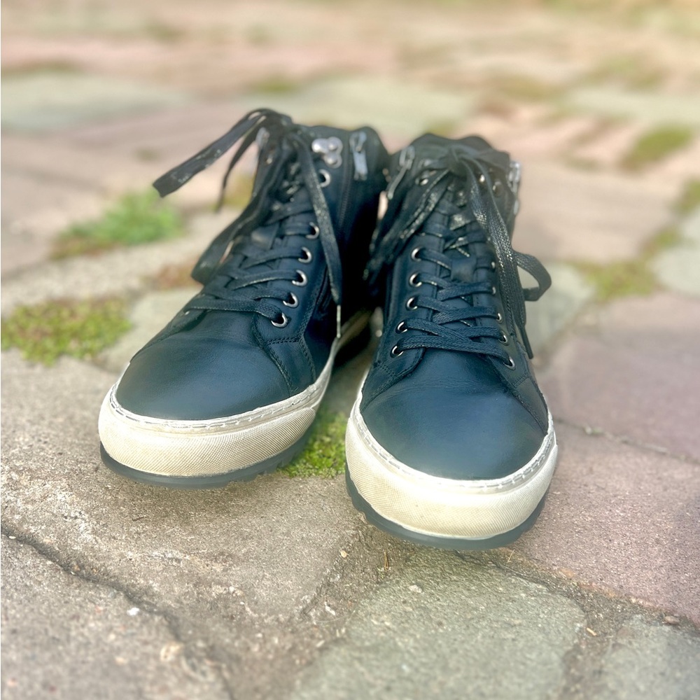 Joussen Men's Black High-Top Lace & Zip Sneakers - Picture 6 of 8